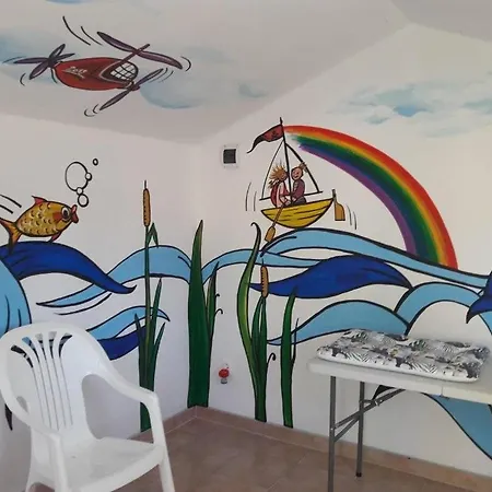 House / Annamaria 80m From *