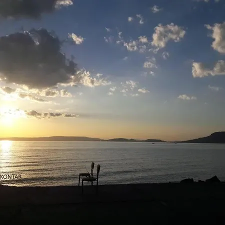 Holiday House / Ferienhaus Annamaria 80m From Beach