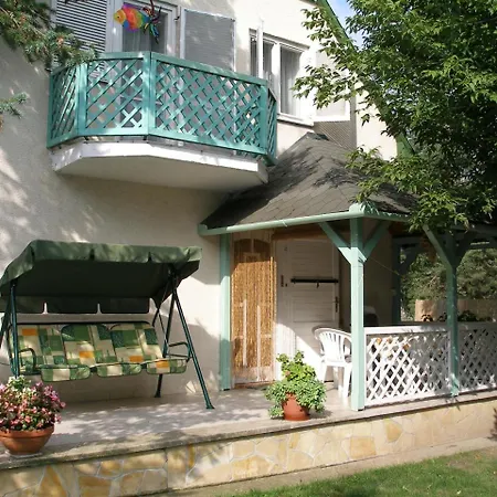 Holiday House / Ferienhaus Annamaria 80m From Beach Balatonfenyves